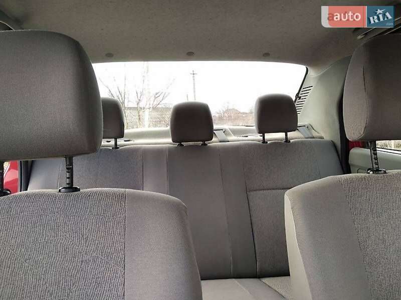 Седан Dacia Logan 2007 в Тернополі
