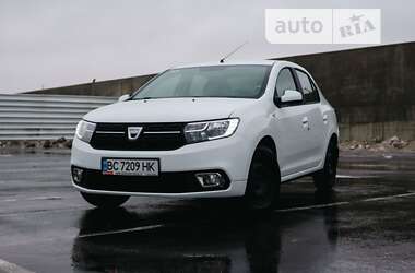 Седан Dacia Logan 2018 в Львові