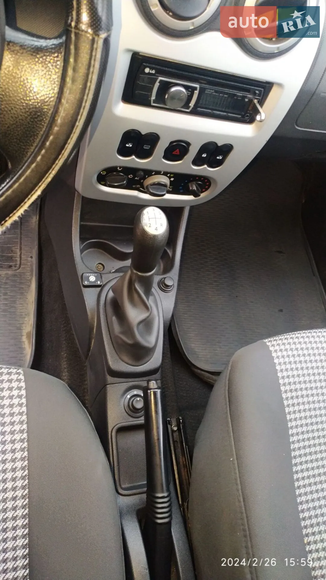 2011 Dacia Logan - мініатюра 9