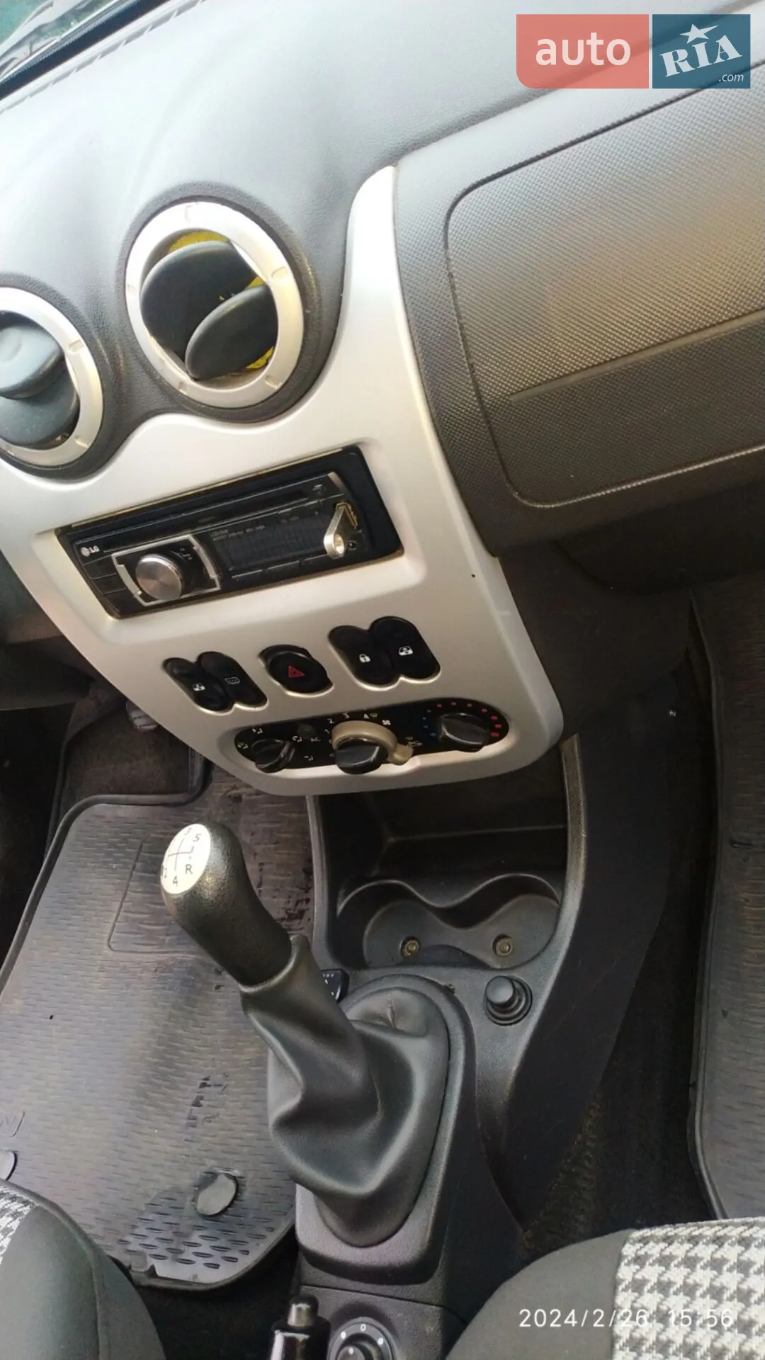 2011 Dacia Logan - мініатюра 20