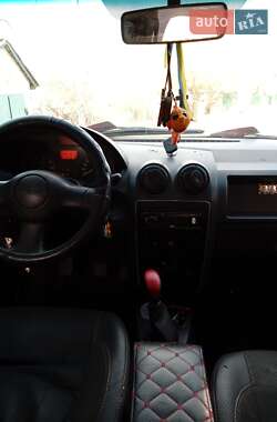 Седан Dacia Logan 2007 в 