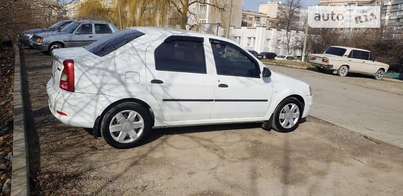 Седан Dacia Logan 2009 в Хмельницком