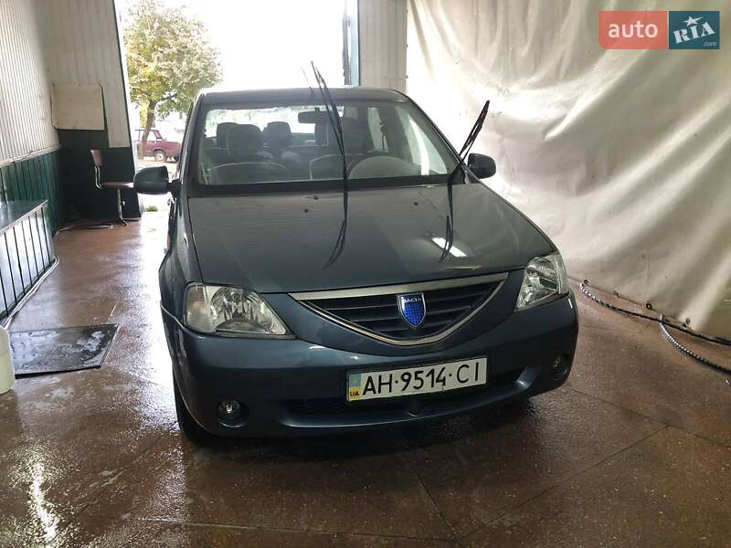 Седан Dacia Logan 2007 в Черкасах