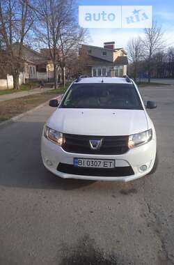 Седан Dacia Logan 2014 в Миргороді