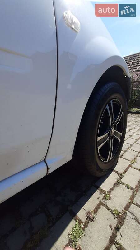 Седан Dacia Logan 2007 в Ужгороде фото 16 Седан Dacia Logan 2007 в Ужгороде