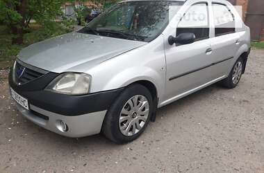 Седан Dacia Logan 2006 в Хоролі