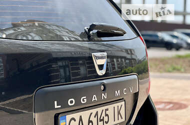 Седан Dacia Logan 2015 в Умани