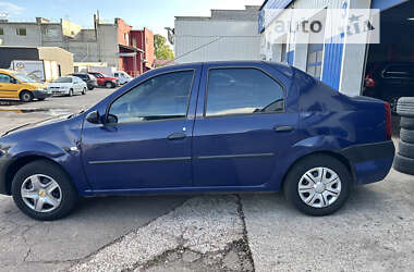 Седан Dacia Logan 2007 в Чернігові