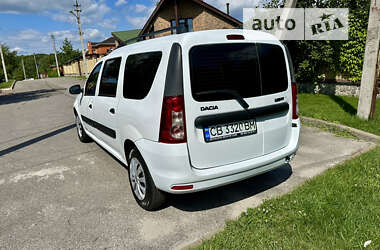 Седан Dacia Logan 2010 в Полтаві