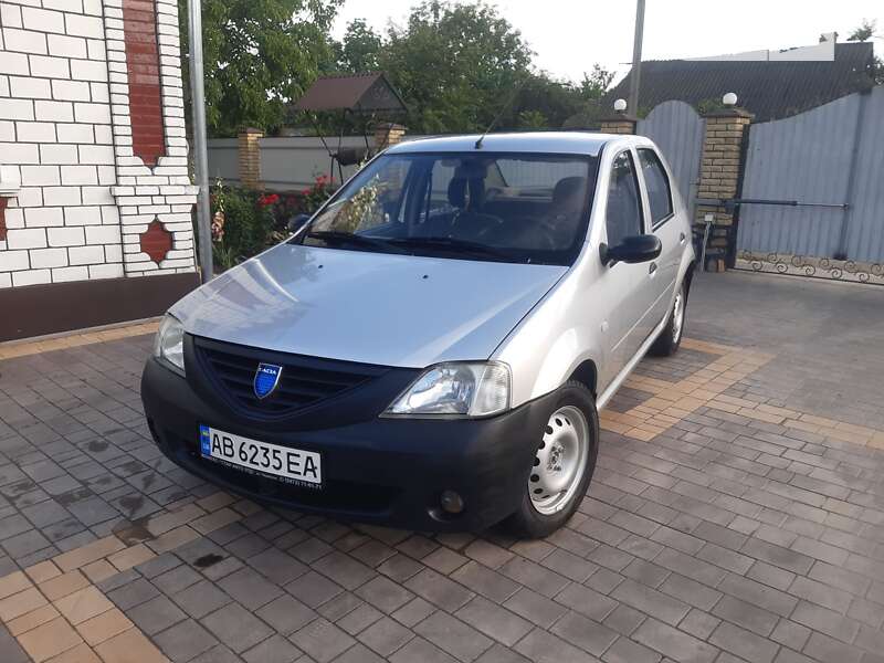 Седан Dacia Logan 2008 в Виннице