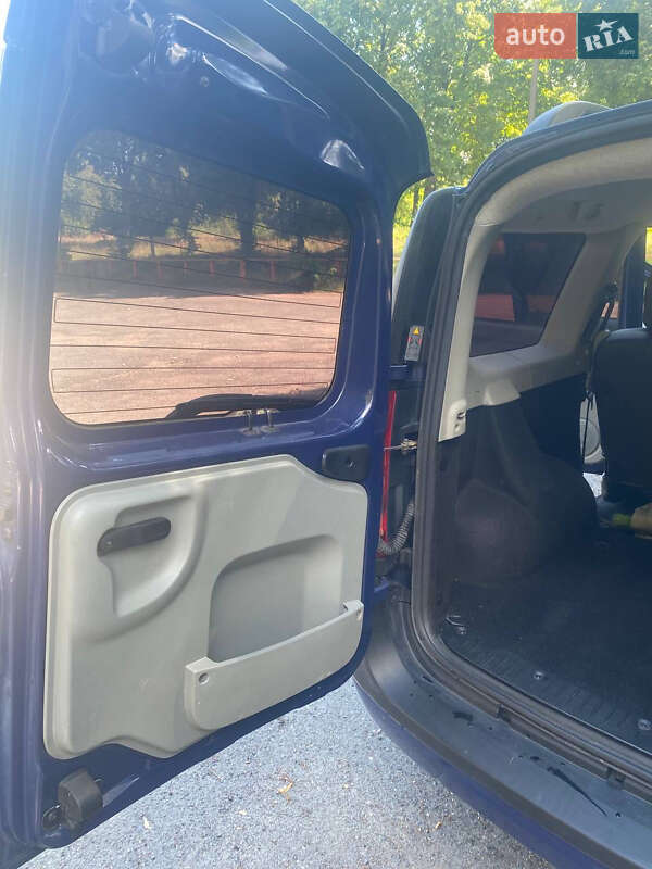 Седан Dacia Logan 2007 в Звенигородці