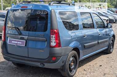 Седан Dacia Logan 2008 в Киеве