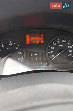 Седан Dacia Logan 2009 в Сарнах