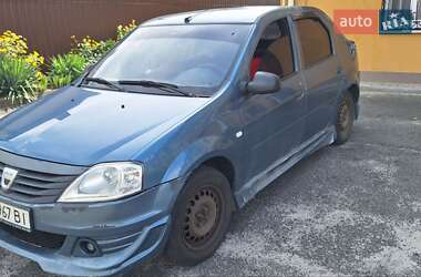 Седан Dacia Logan 2008 в Києві