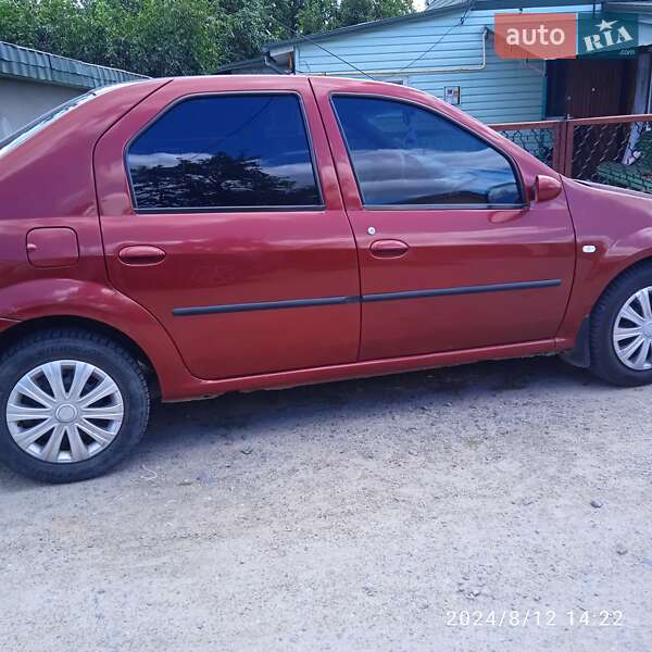 Седан Dacia Logan 2006 в Фастове