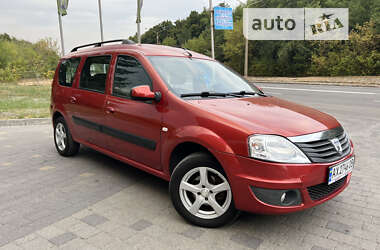 Седан Dacia Logan 2010 в Харкові