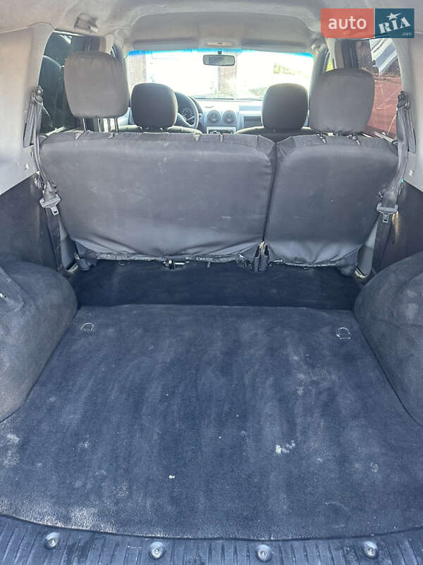 Седан Dacia Logan 2008 в Любешові
