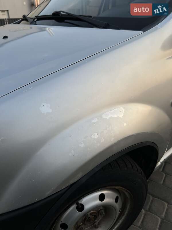 Седан Dacia Logan 2008 в Мукачевому