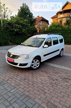 Седан Dacia Logan 2009 в Луцке