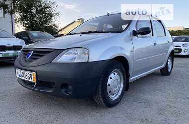 Седан Dacia Logan 2006 в Полтаві