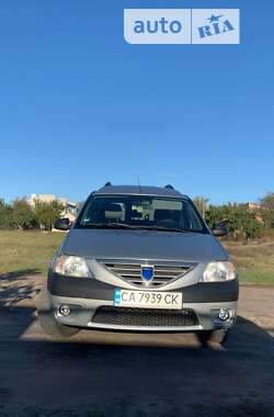 Седан Dacia Logan 2007 в Золотоноші