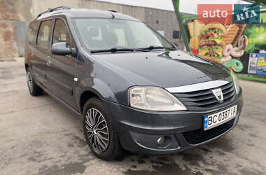 Седан Dacia Logan 2009 в Чернигове