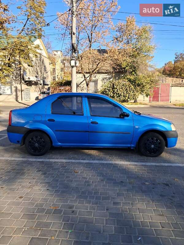 Седан Dacia Logan 2005 в Измаиле