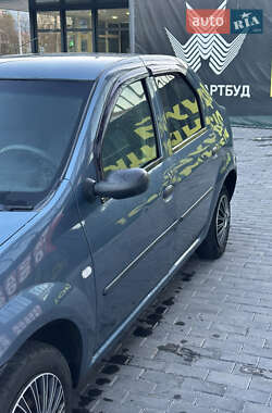 Седан Dacia Logan 2008 в Полтаве