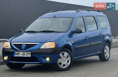 Седан Dacia Logan 2008 в Самборі