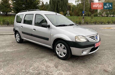 Седан Dacia Logan 2008 в Львове