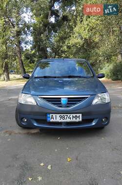 Седан Dacia Logan 2008 в Каневе