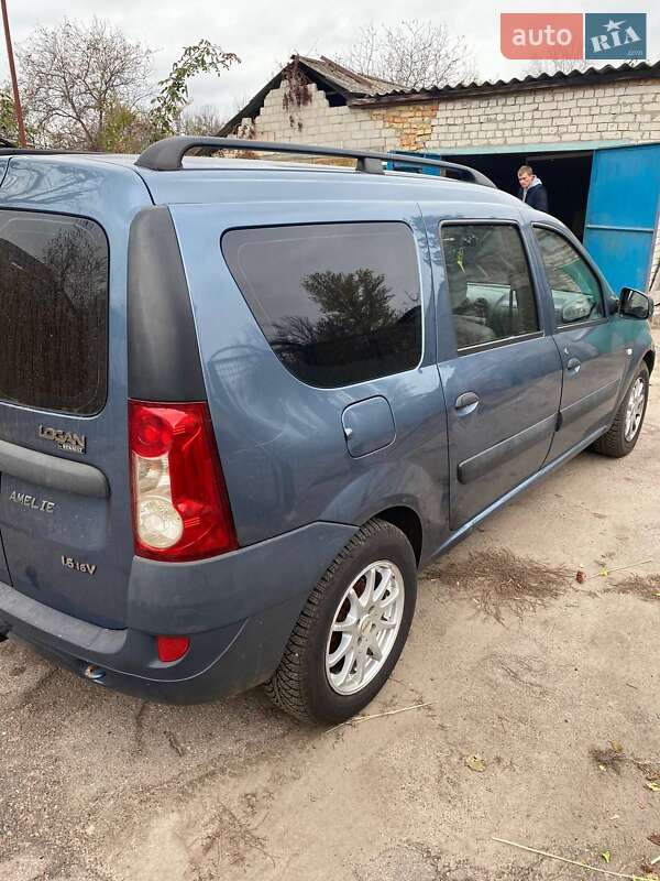 Седан Dacia Logan 2007 в Черкасах