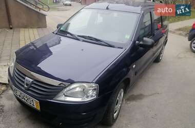 Седан Dacia Logan 2010 в Тернополі