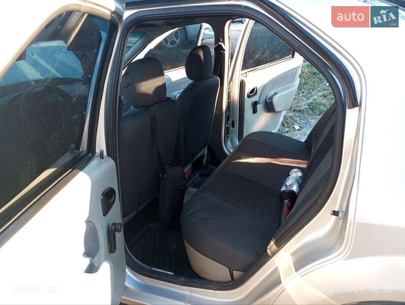 Седан Dacia Logan 2008 в Каменец-Подольском