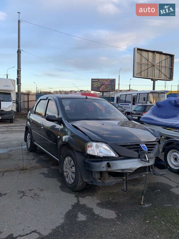 Седан Dacia Logan 2007 в Луцке