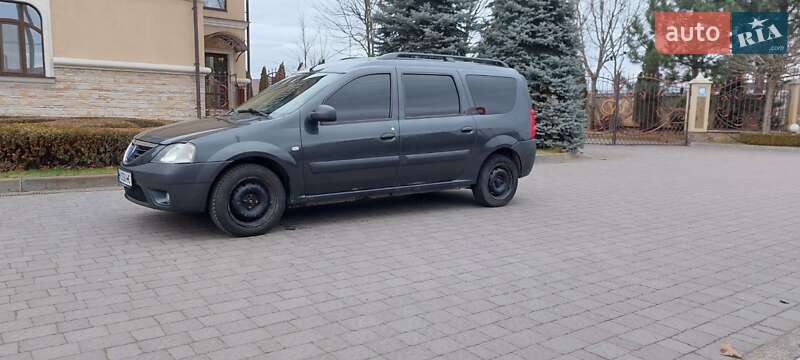 Седан Dacia Logan 2008 в Сарнах