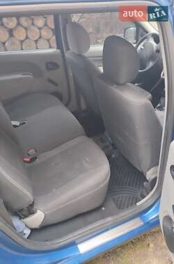 Седан Dacia Logan 2011 в 