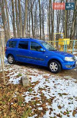Седан Dacia Logan 2009 в 
