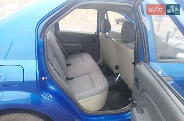 Седан Dacia Logan 2006 в Киеве