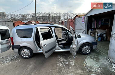 Седан Dacia Logan 2007 в Сумах