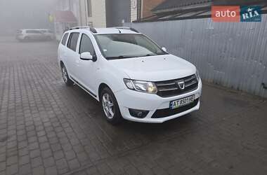 Седан Dacia Logan 2013 в Снятине