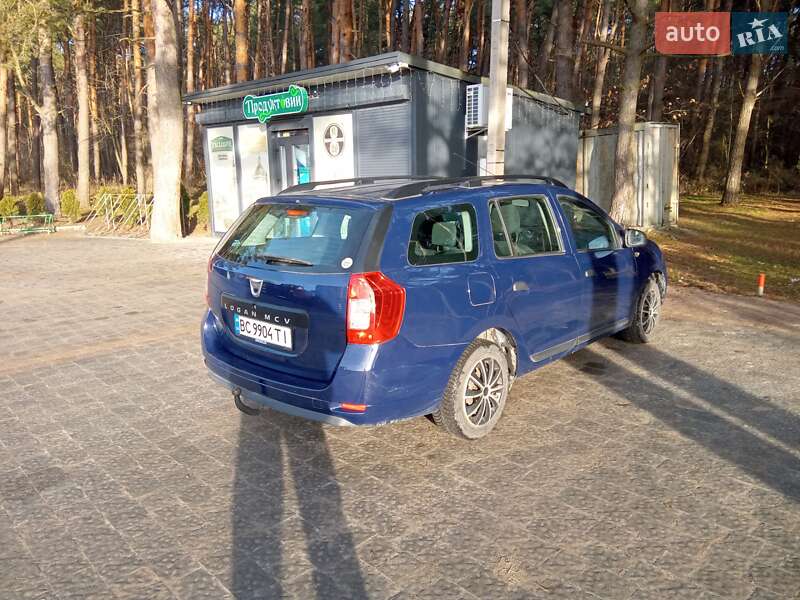 Седан Dacia Logan 2014 в Львове