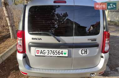 Седан Dacia Logan 2010 в Черновцах