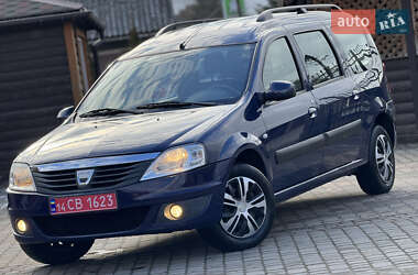 Седан Dacia Logan 2009 в Самборе