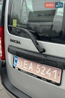 Седан Dacia Logan 2007 в Чернігові