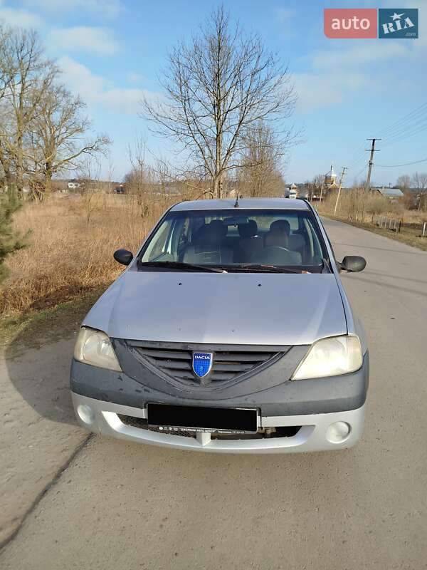 Седан Dacia Logan 2007 в Буську