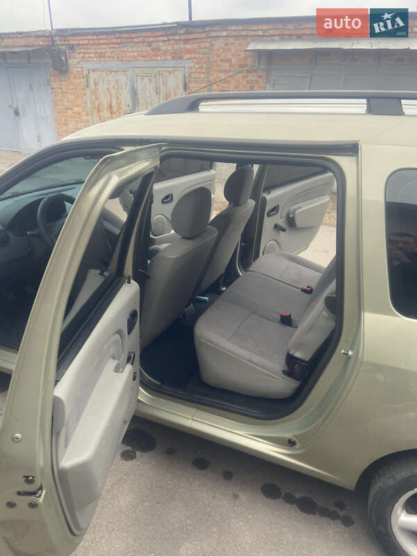 Седан Dacia Logan 2008 в Белой Церкви