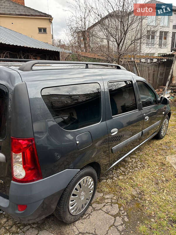 Универсал Dacia Logan 2008 в Львове