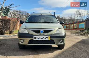 Седан Dacia Logan 2008 в Чернігові