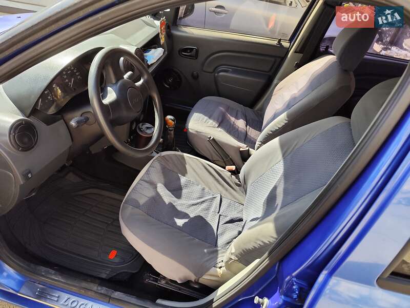 Седан Dacia Logan 2007 в Києві